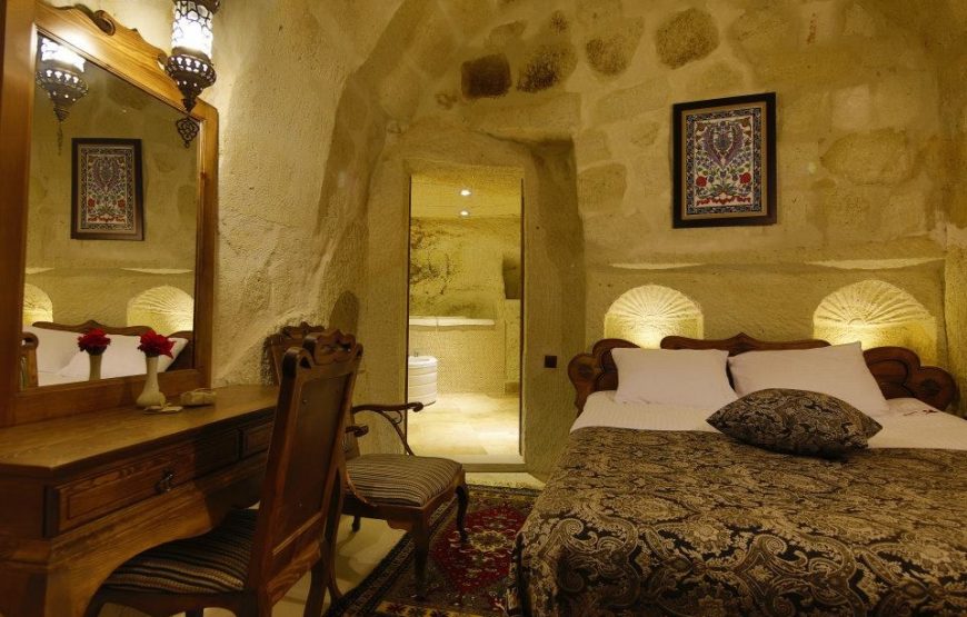 Fairyland Cave Hotel