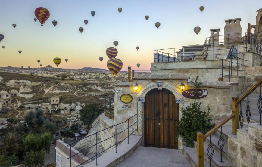 Fairyland Cave Hotel